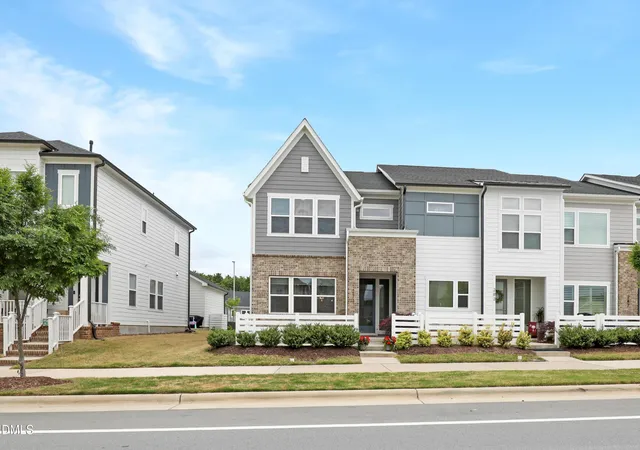Photo 28 of Townhouse for sale at 277 Wendover Pkwy, Pittsboro, NC 27312 | MLS# 10163581 | Listing updated on 2026-05-01