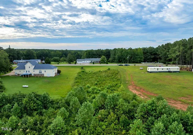Photo 2 of Land for sale at 7 & 7a Richardson Rd, Warrenton, NC 27589 | MLS# 10156632 | Listing updated on 2026-04-01