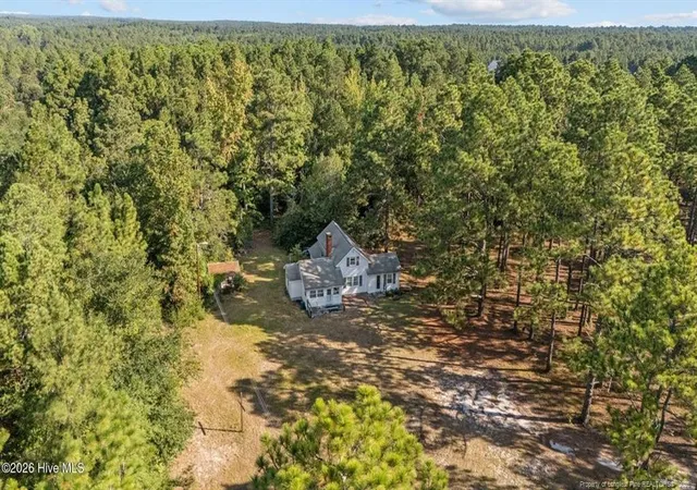 Photo 2 of Single family home for sale at 376 Foxfire Rd, Aberdeen, NC 28315 | MLS# 756305 | Listing updated on 2026-01-22