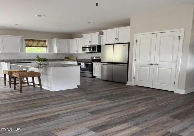 4th image of 208 Mitchelll Manor Dr, Angier, NC 27501 | MLS# 10125795