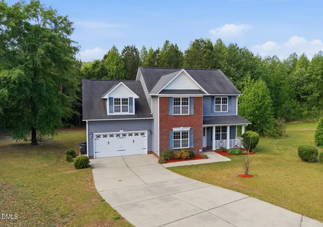 Photo 2 of Sale Pending at 42 Wynnborne Cir, Cameron, NC 28326 | MLS# 10163480 | Listing updated on 2026-05-04
