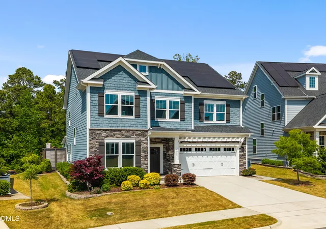 Photo 2 of Sale Pending at 1925 Custom Ln, Apex, NC 27502 | MLS# 10163396 | Listing updated on 2026-05-07