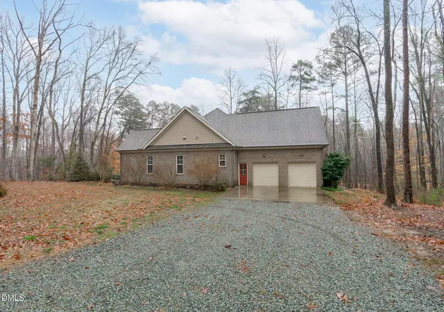 Photo 47 of Single family home for sale at 121 Freedom Trl, Chapel Hill, NC 27516 | MLS# 10149365 | Listing updated on 2026-05-05