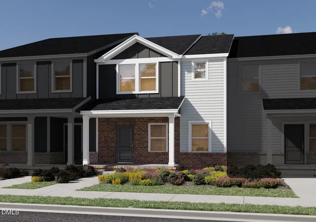 Photo 1 of Sale Pending at 724 Southland Dr, Zebulon, NC 27597 | MLS# 10157551 | Listing updated on 2026-04-27
