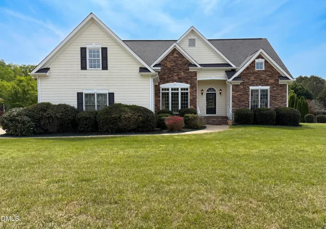 Photo 1 of Single family home for sale at 90 Scotts Pine Cir, Wake Forest, NC 27587 | MLS# 10158803 | Listing updated on 2026-04-30