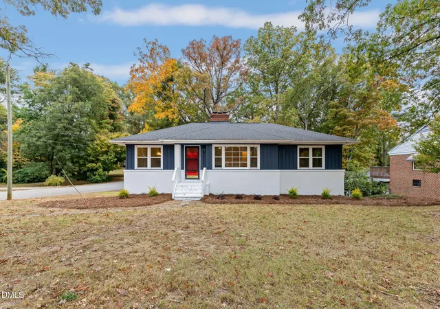 Photo 2 of Single family home for sale at 1105 Dabney Dr, Henderson, NC 27536 | MLS# 10130440 | Listing updated on 2026-04-27