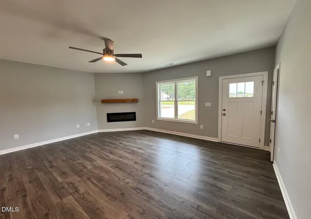 Photo 3 of Single family home for sale at 9 Alex Acres Way, Selma, NC 27576 | MLS# 10113653 | Listing updated on 2026-05-07