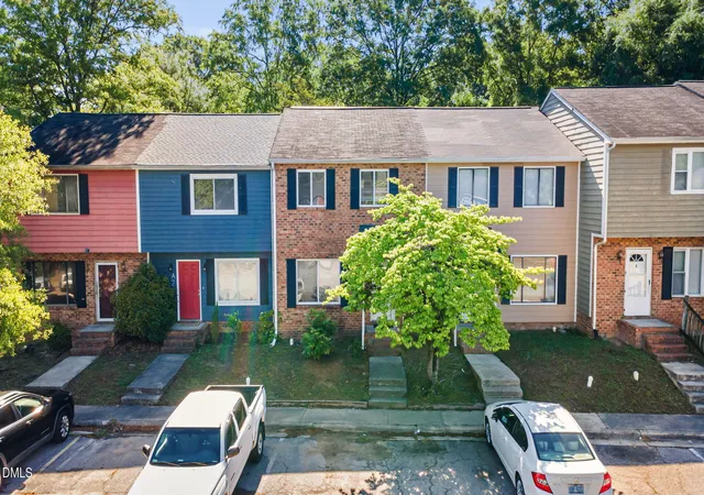 Photo 2 of Townhouse for sale at 800 Fargo St #A3, Durham, NC 27707 | MLS# 10166551 | Listing updated on 2026-05-12