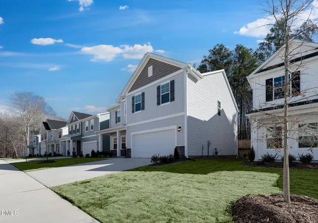 Photo 2 of Single family home for sale at 764 Shea Hl Dr, Angier, NC 27501 | MLS# 10127504 | Listing updated on 2026-05-11