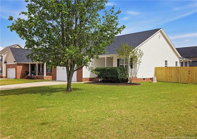 Photo 2 of Single family home for sale at 4461 Home Stakes Dr, Parkton, NC 28371 | MLS# 760729 | Listing updated on 2026-04-15