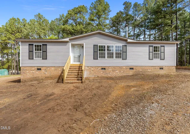 Photo 29 of Sale Pending at 10 Sanatra Dr, Cameron, NC 28326 | MLS# 10158102 | Listing updated on 2026-04-20