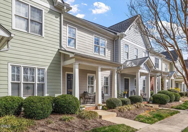 Photo 2 of Sale Pending at 11003 David Stone Dr, Chapel Hill, NC 27517 | MLS# 10152145 | Listing updated on 2026-05-06