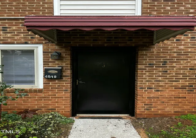 Photo 4 of Condo for sale at 4519 Edwards Ml Rd #J, Raleigh, NC 27612 | MLS# 10070746 | Listing updated on 2026-03-31