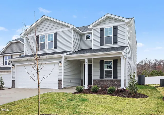Photo 3 of Single family home for sale at 22 E Emily Gdns Dr #91, Selma, NC 27576 | MLS# 10128735 | Listing updated on 2026-05-11