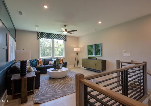 Photo 28 of Sale Pending at 2108 New Hope Church Rd, Chapel Hill, NC 27514 | MLS# 10087221 | Listing updated on 2026-05-01