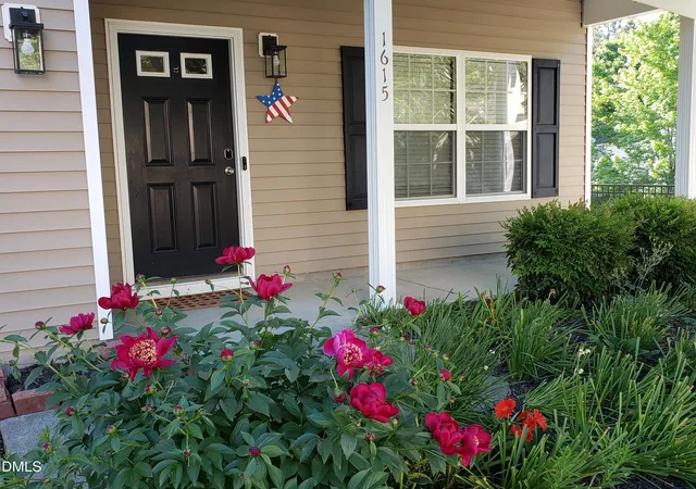 Photo 2 of Single family home for sale at 1615 Cultivar Ln, Durham, NC 27713 | MLS# 10162656 | Listing updated on 2026-05-02