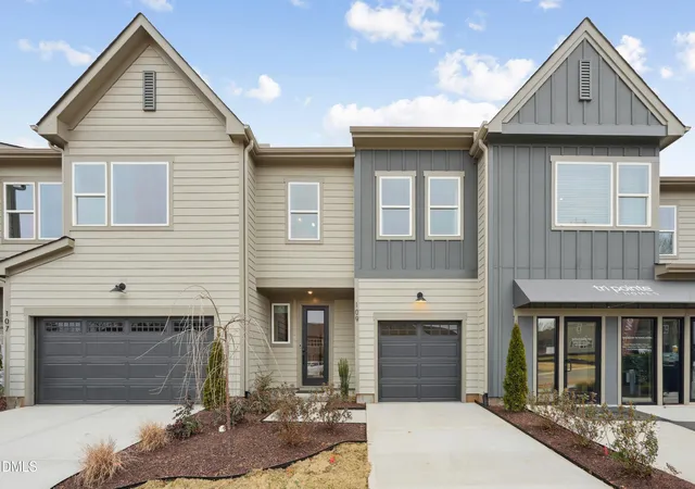 Photo 1 of Sale Pending at 245 Oak Summit Pl, Chapel Hill, NC 27516 | MLS# 10160042 | Listing updated on 2026-04-21