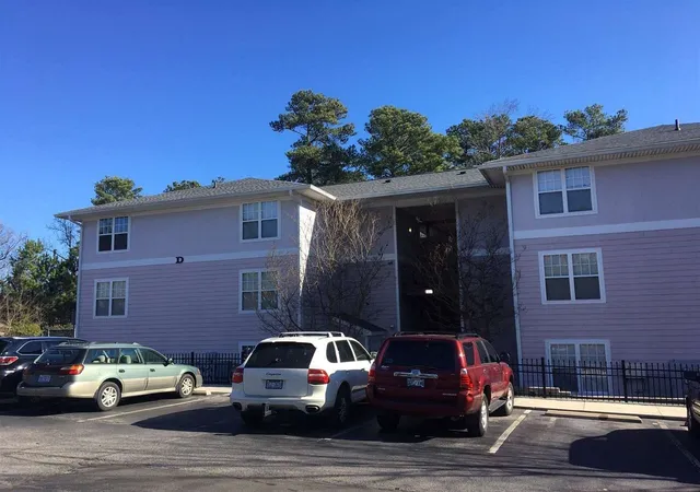 Condominium at 929 Morreene Rd #D-33, Durham, NC 27705 | MLS# 2297496 | | Sold on 2020-04-15