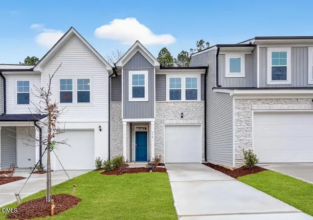 Photo 2 of Sale Pending at 572 Barrington Row Ave, Zebulon, NC 27597 | MLS# 10152138 | Listing updated on 2026-04-28