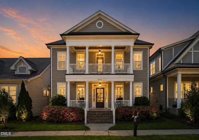 Photo 1 of Single family home for sale at 1941 Great Ridge Pkwy, Chapel Hill, NC 27516 | MLS# 10161032 | Listing updated on 2026-04-28