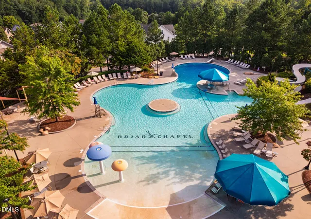Photo 2 of Single family home for sale at 1941 Great Ridge Pkwy, Chapel Hill, NC 27516 | MLS# 10161032 | Listing updated on 2026-04-28