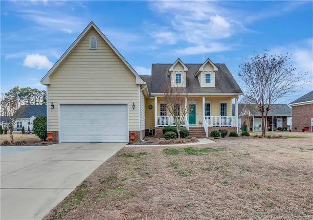 Photo 1 of Single family home for sale at 200 Baymeadow Bnd, Lumberton, NC 28358 | MLS# 760635 | Listing updated on 2026-05-03