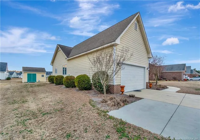 Photo 2 of Single family home for sale at 200 Baymeadow Bnd, Lumberton, NC 28358 | MLS# 760635 | Listing updated on 2026-05-03