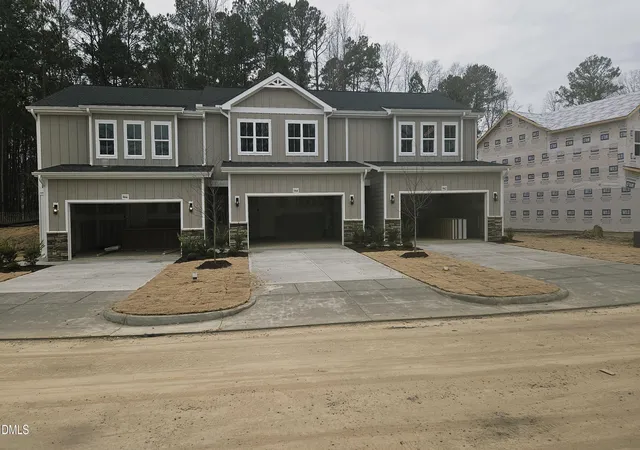 Photo 2 of Townhouse for sale at 4466 Dominion Crst Dr, Apex, NC 27523 | MLS# 10128477 | Listing updated on 2026-04-27