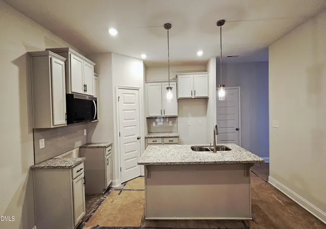 Photo 3 of Townhouse for sale at 4466 Dominion Crst Dr, Apex, NC 27523 | MLS# 10128477 | Listing updated on 2026-04-27