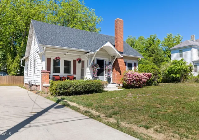 Photo 1 of Single family home for sale at 502 Division St, Norlina, NC 27563 | MLS# 10164201 | Listing updated on 2026-05-03