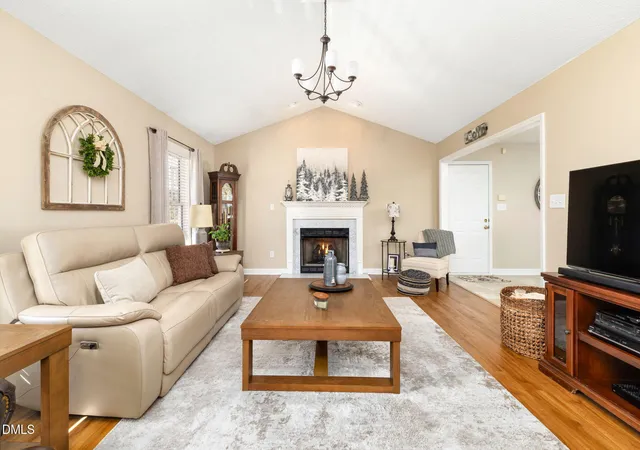 Photo 2 of Sale Pending at 1157 Franklin Ln, Henderson, NC 27537 | MLS# 10149476 | Listing updated on 2026-04-09