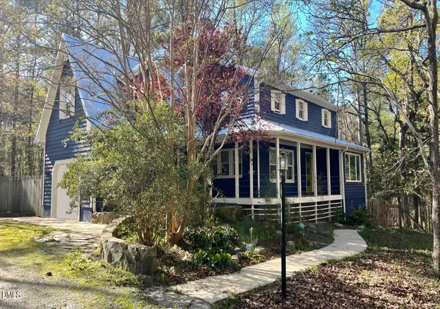 Photo 1 of Single family home for sale at 3212 Twin Streams Rd, Chapel Hill, NC 27516 | MLS# 10166251 | Listing updated on 2026-05-14