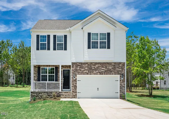Photo 1 of Single family home for sale at 20 Grazing Crop Ct, Youngsville, NC 27596 | MLS# 10155623 | Listing updated on 2026-05-06