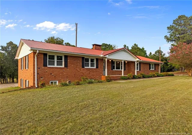 Photo 48 of Single family home for sale at 241 Hight Rd, Aberdeen, NC 28315 | MLS# 751293 | Listing updated on 2026-01-27