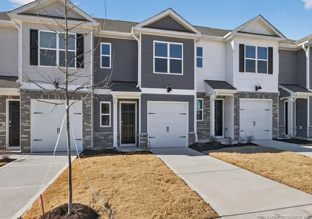 Photo 2 of Townhouse for sale at 203 Maddox Dr, Aberdeen, NC 28315 | MLS# 747812 | Listing updated on 2026-05-04