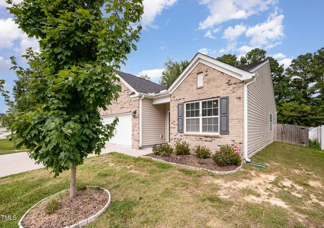 Photo 2 of Single family home for sale at 6108 Watsonia Dr, Zebulon, NC 27597 | MLS# 10121973 | Listing updated on 2026-04-28