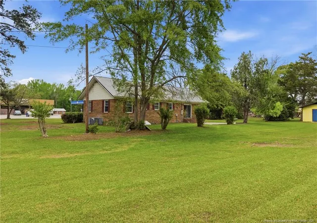 Photo 46 of Single family home for sale at 113 N 3rd Street, Elizabethtown, NC 28337 | MLS# 760210 | Listing updated on 2026-04-27
