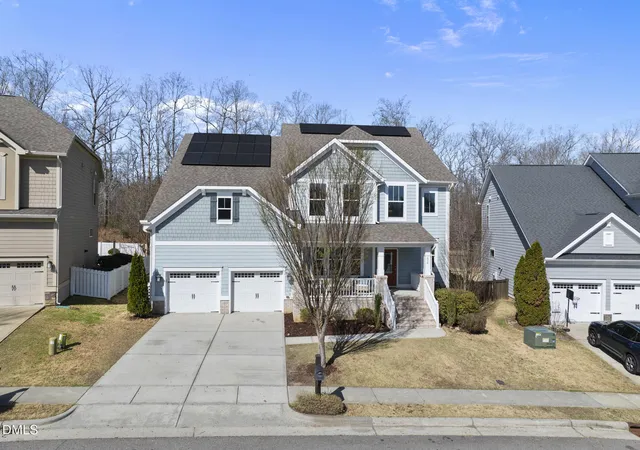 Photo 2 of Single family home for sale at 676 Tobacco Farm Way, Chapel Hill, NC 27516 | MLS# 10152828 | Listing updated on 2026-05-10
