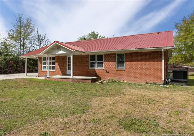 Photo 2 of Sale Pending at 344 S 4th Street, Saint Pauls, NC 28384 | MLS# 760226 | Listing updated on 2026-04-11