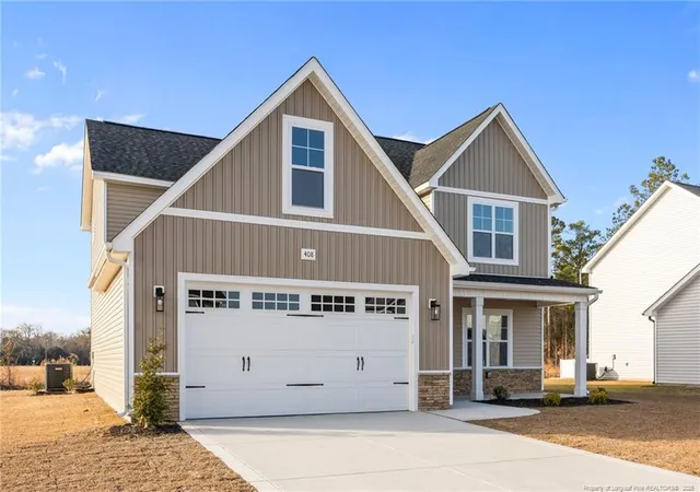 Photo 2 of Sale Pending at 408 Whitestone Dr, Fayetteville, NC 28312 | MLS# 750168 | Listing updated on 2026-04-15