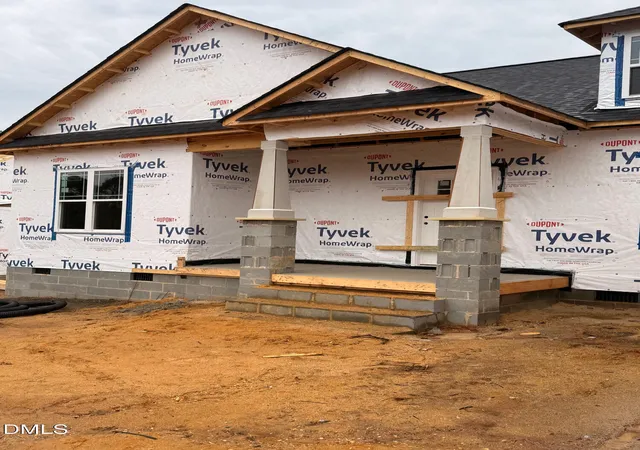 Photo 2 of Sale Pending at 256 Seahawk Way, Zebulon, NC 27597 | MLS# 10147922 | Listing updated on 2026-04-14