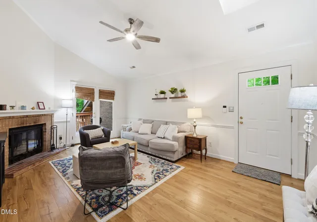 Photo 2 of Townhouse for sale at 500 Woodcroft Pkwy #8A, Durham, NC 27713 | MLS# 10165619 | Listing updated on 2026-05-13