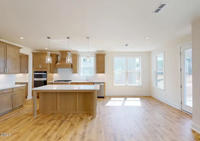 5th image of 508 Soapstone Dr, Durham, NC 27705 | MLS# 10126811