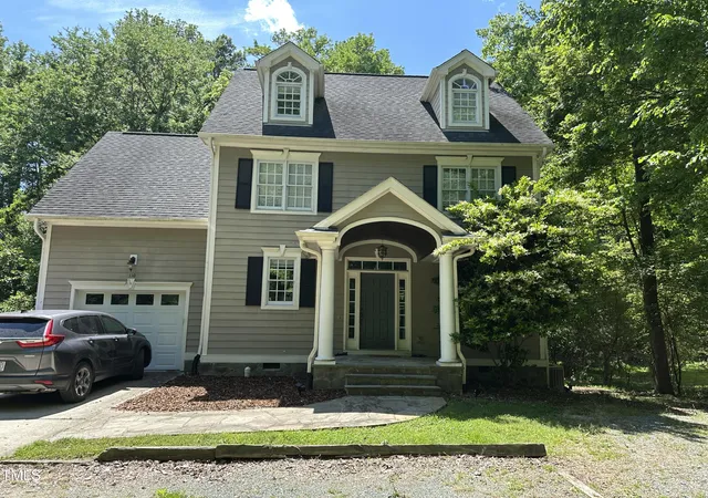 Photo 2 of Sale Pending at 110 Ruth St, Carrboro, NC 27510 | MLS# 10097069 | Listing updated on 2026-04-13