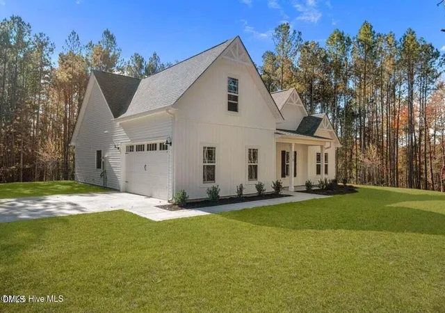 Photo 2 of Sale Pending at 2681 Us Hwy 1, Vass, NC 28394 | MLS# 10146157 | Listing updated on 2026-03-04
