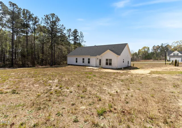 Photo 28 of Single family home for sale at 111 Sugarberry, Spring Lake, NC 28390 | MLS# 10157037 | Listing updated on 2026-04-04