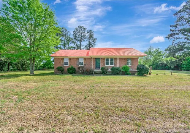 Photo 2 of Single family home for sale at 4542 Nc Hwy 904, Fairmont, NC 28340 | MLS# 760734 | Listing updated on 2026-04-15