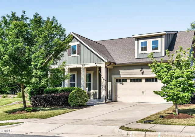 Photo 1 of Single family home for sale at 63 Middleton Pl, Chapel Hill, NC 27516 | MLS# 10165051 | Listing updated on 2026-05-06