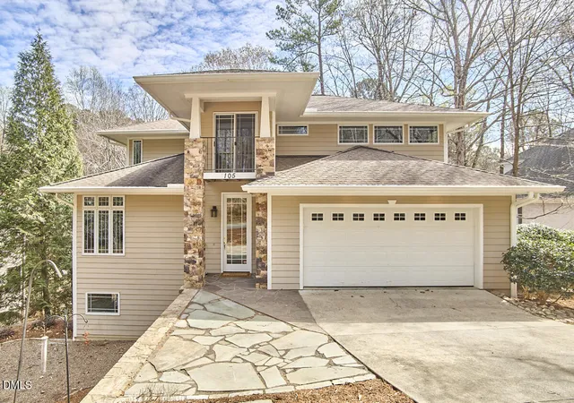 Photo 1 of Sale Pending at 105 Cardiff Pl, Chapel Hill, NC 27516 | MLS# 10154031 | Listing updated on 2026-05-08