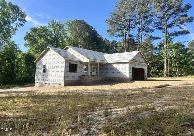 Photo 1 of Single family home for sale at 1721 Walnut Run Dr, Deep Run, NC 28525 | MLS# 10164042 | Listing updated on 2026-05-11